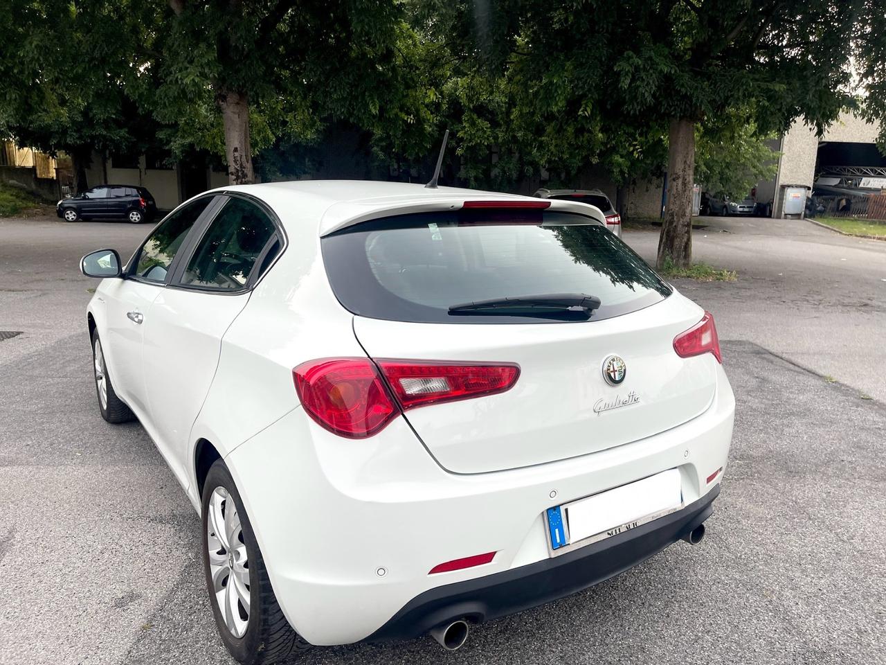 Alfa Romeo Giulietta 2.0 JTDm-2 140 CV Exclusive