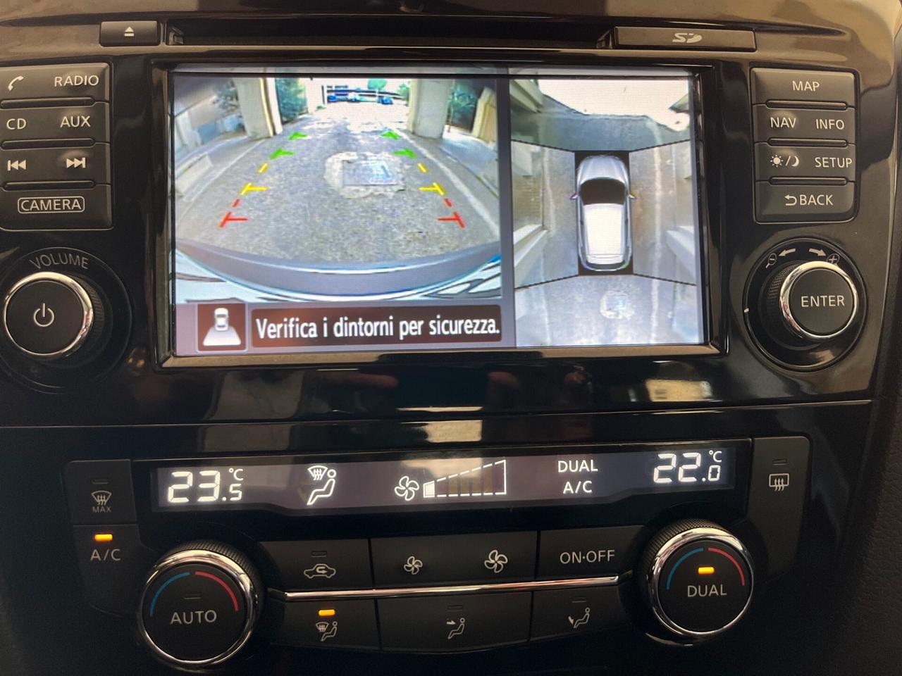 Nissan Qashqai 1.5 dCi N-Connecta
