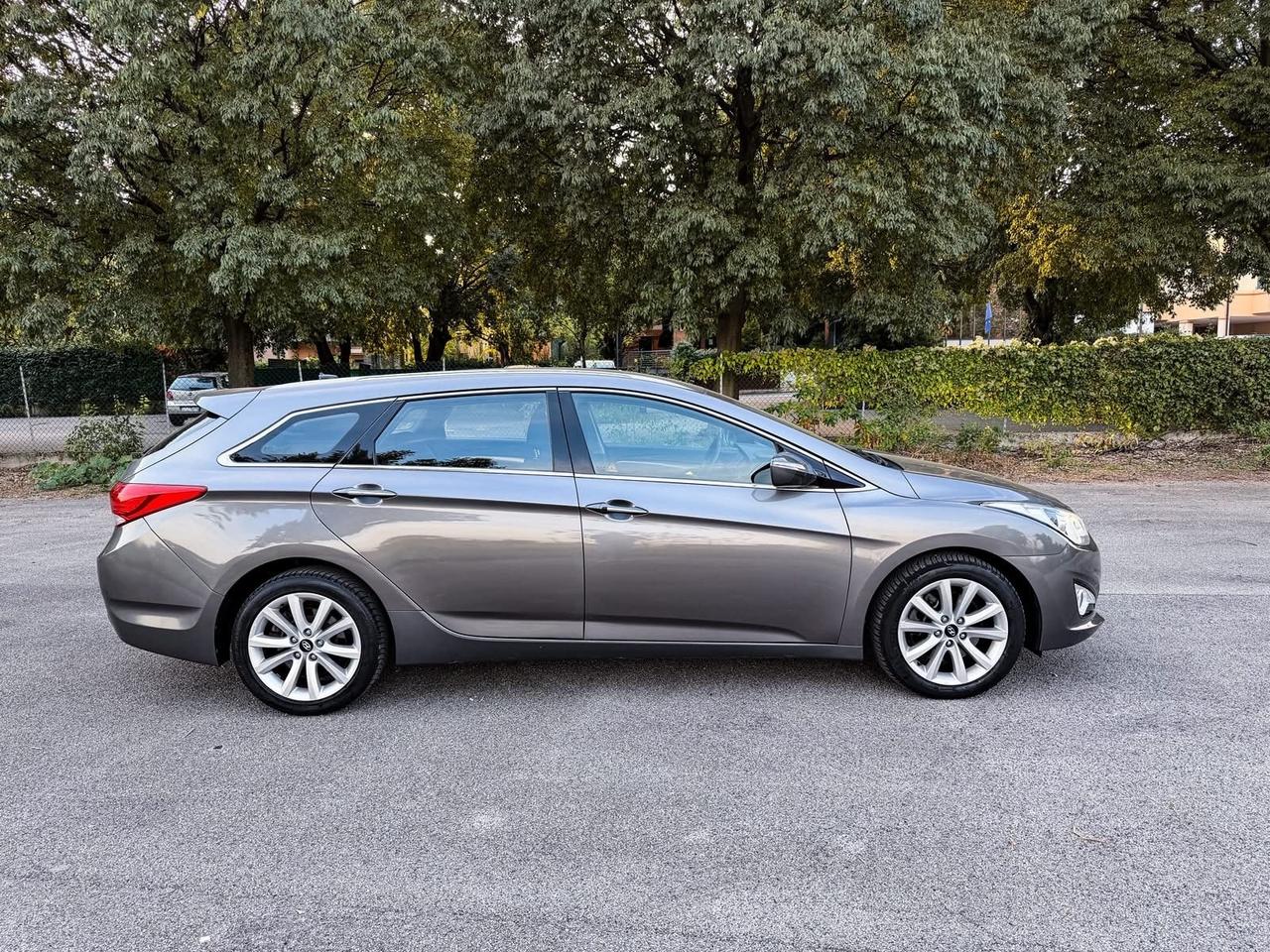 Peugeot 308 BlueHDi 150 S&S SW Allure