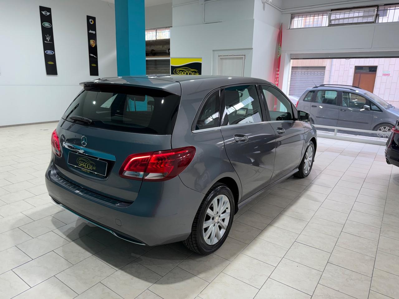 MERCEDES CLASSE B 2015 DIESEL *MANUALE *88 MILAKM CERTIFICATI