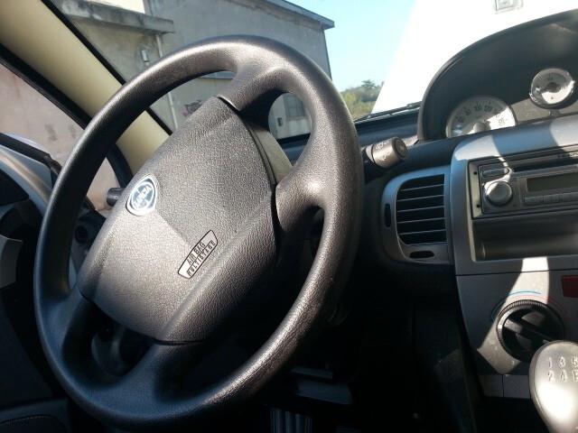 Lancia Ypsilon 1.2 69CV 8V Oro