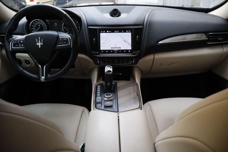 Maserati Levante V6 Diesel 275 CV AWD Granlusso Q4 Unicoproprietario