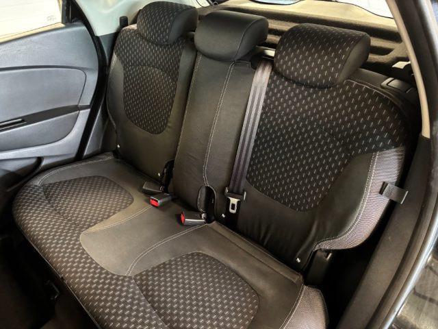 RENAULT Captur 1.5 dCi 110 CV Intens