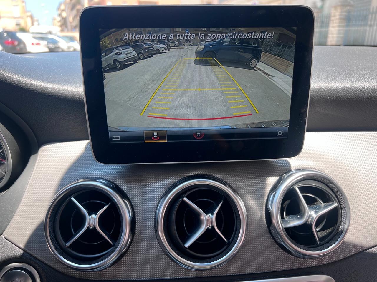 Mercedes-benz GLA 200 d 136cv SPORT auto TETTO/NIGHT/PELLE/18; PERFETTA!!