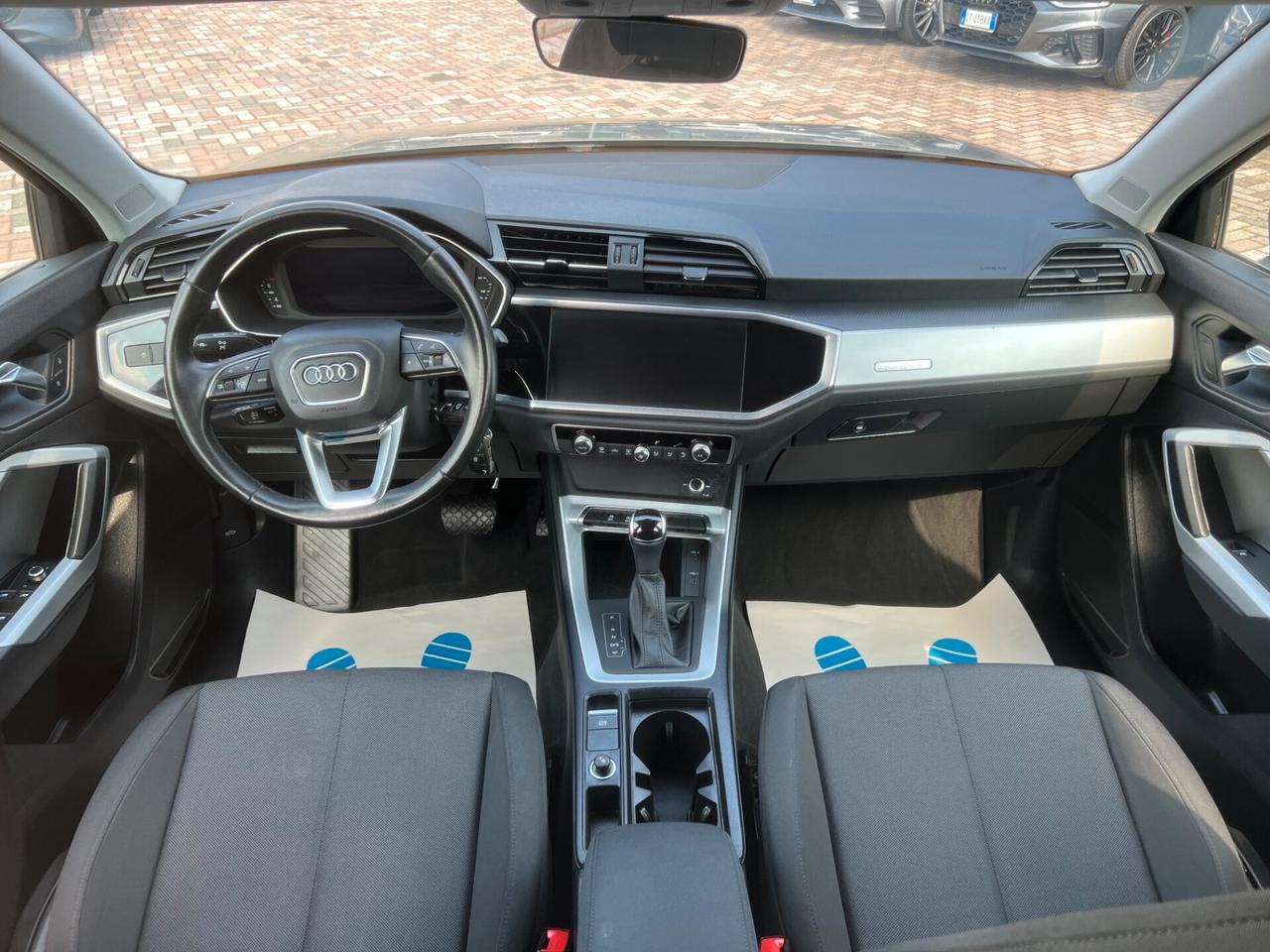 Audi Q3 35 TDI quattro S tronic Business Advanced