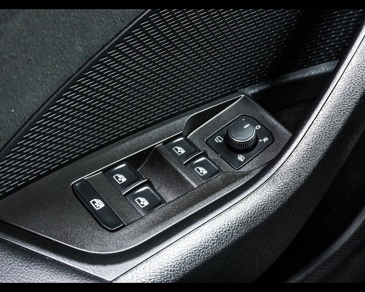 SKODA Octavia 2.0 TDI EVO SCR 200 CV DSG 4x4 Wagon RS