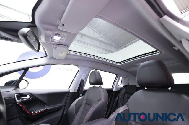 PEUGEOT 2008 1° SERIE PURETECH TURBO 110 EAT6 S&S GT LINE