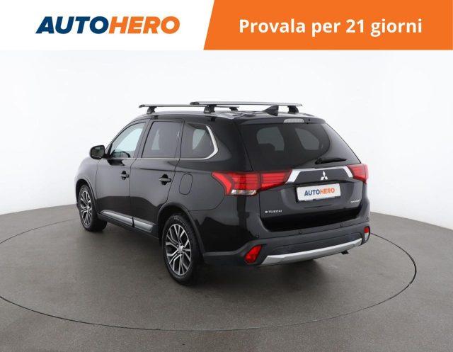 MITSUBISHI Outlander 2.2 DI-D 4WD Instyle 7p.
