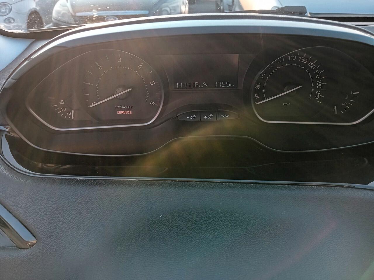 Peugeot 208 BlueHDi 75 5 porte Active