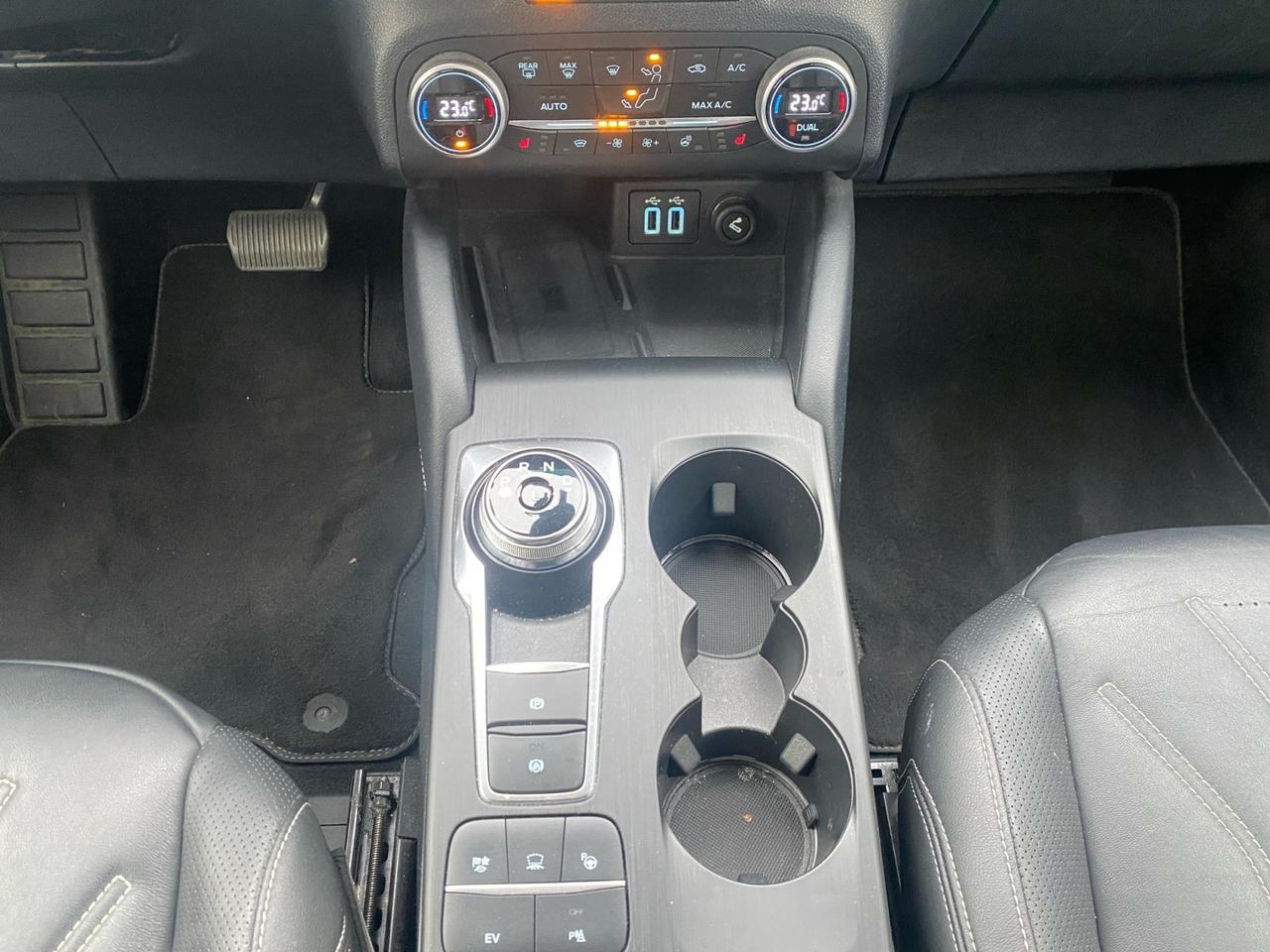 FORD Kuga III 2020 - Kuga 2.5 phev Vignale 2wd 225cv e-shifter