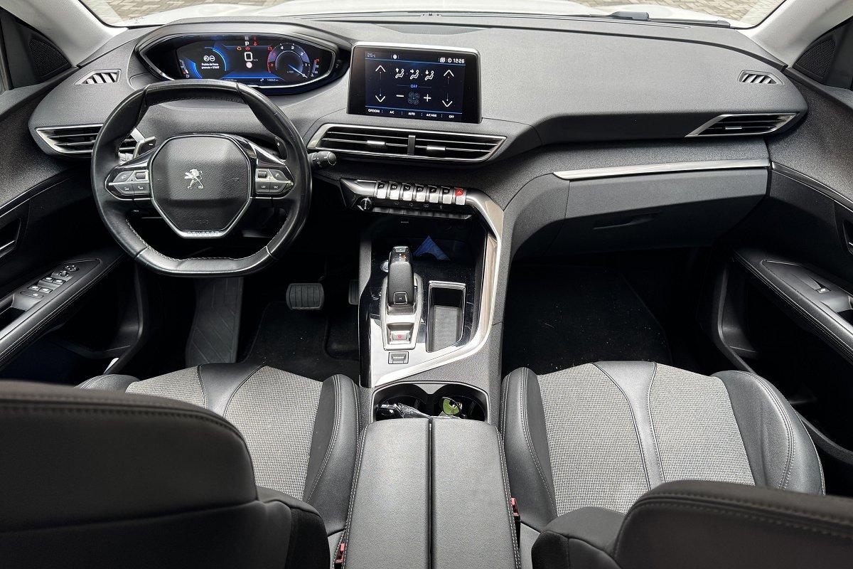 PEUGEOT 3008 BlueHDi 130 S&S EAT8 Allure