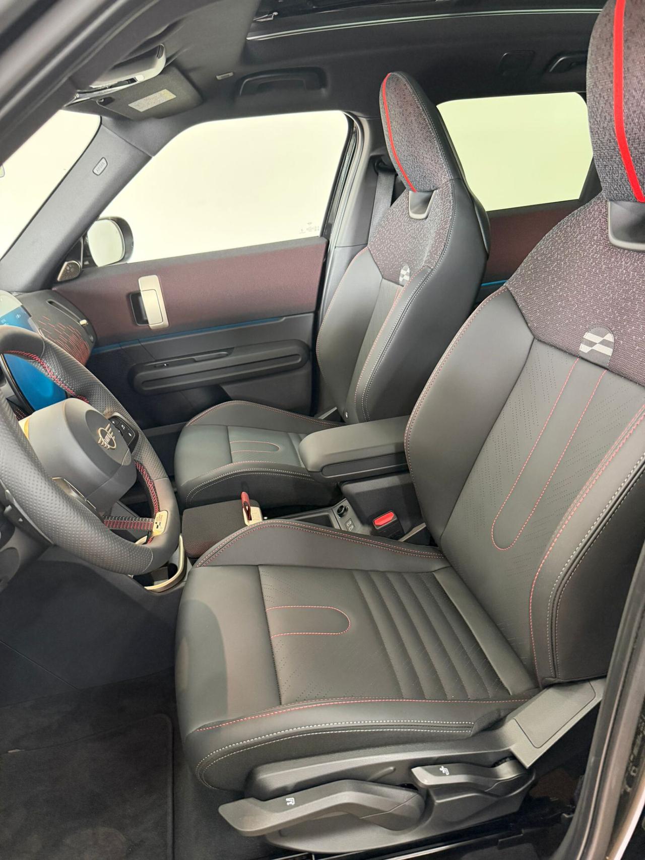 Mini John Cooper Works Countryman D JCW