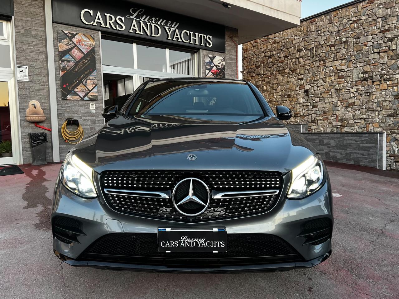 Mercedes-benz GLC Coupe 250 D 4Matic-AMG-2019