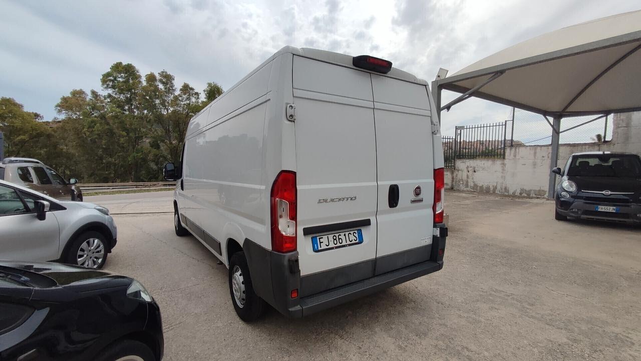 Fiat Ducato * 6 METRI * PASSO MEDIO LUNGO