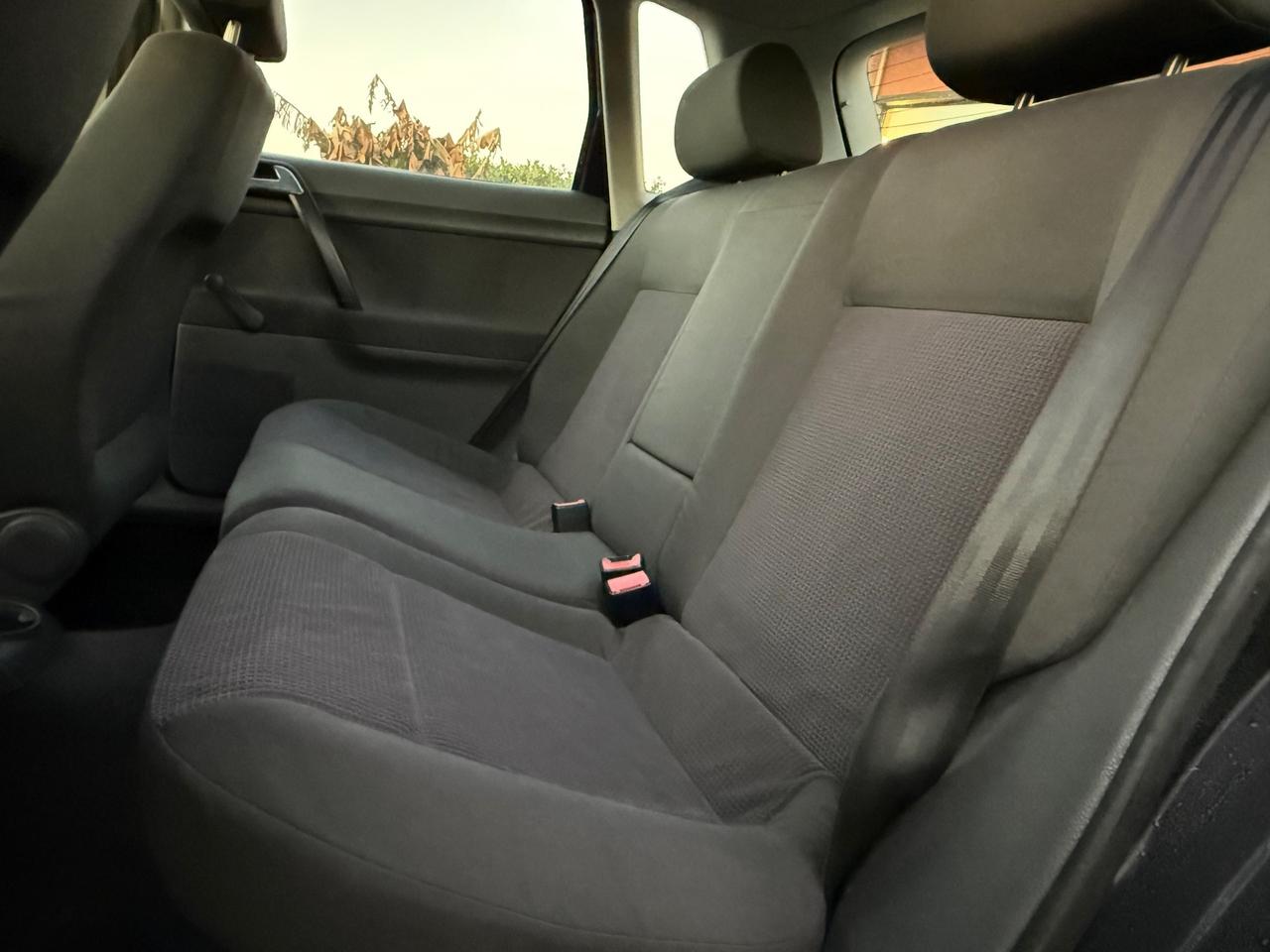 Volkswagen Polo 1.4 16V 5p. Trendline