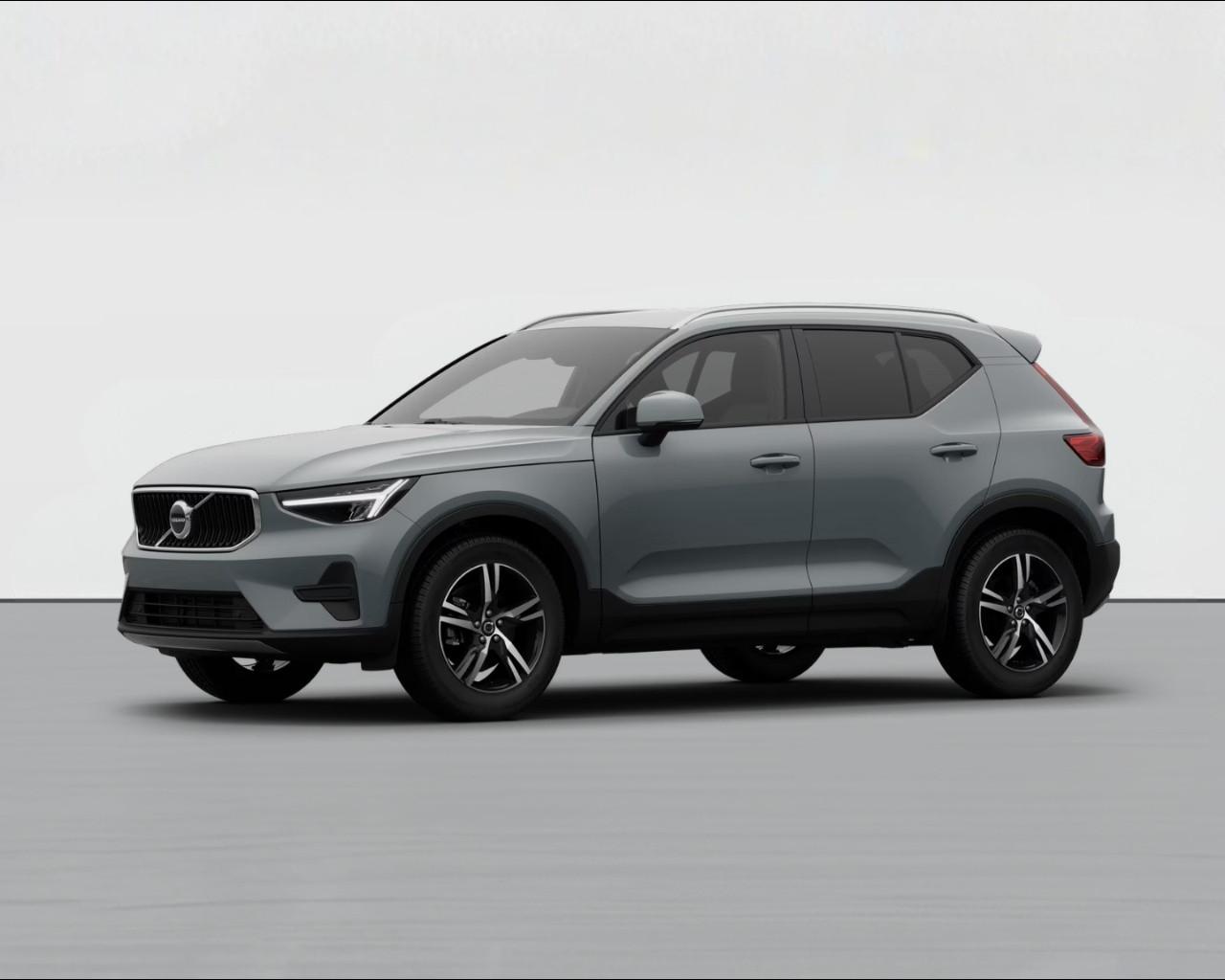 VOLVO XC40 CORE B3 AUTO PREZZO PROMO FINO A FINE MESE