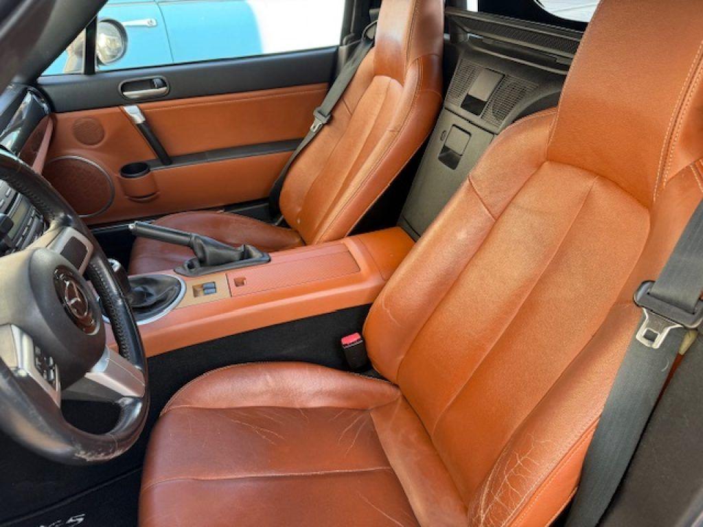 Mazda MX-5 Roadster 2.0L 16V Wind