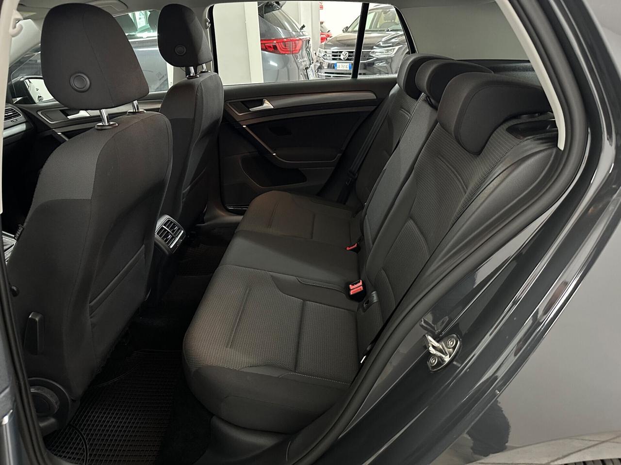 Volkswagen Golf 1.6 TDI 115 CV 5p. Business BlueMotion Technology