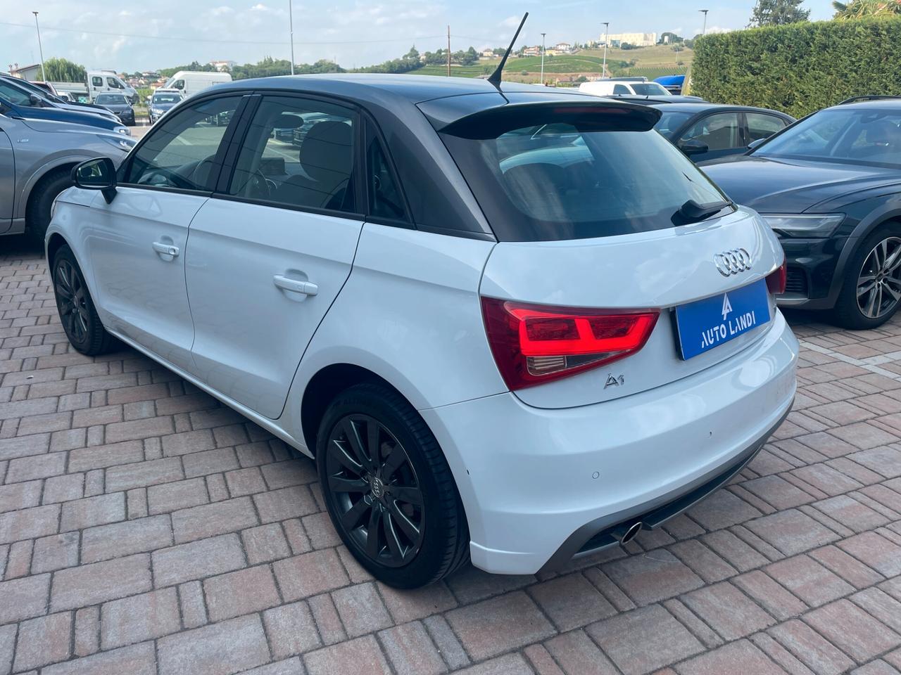Audi A1 SPB 1.6 TDI S tronic Attraction