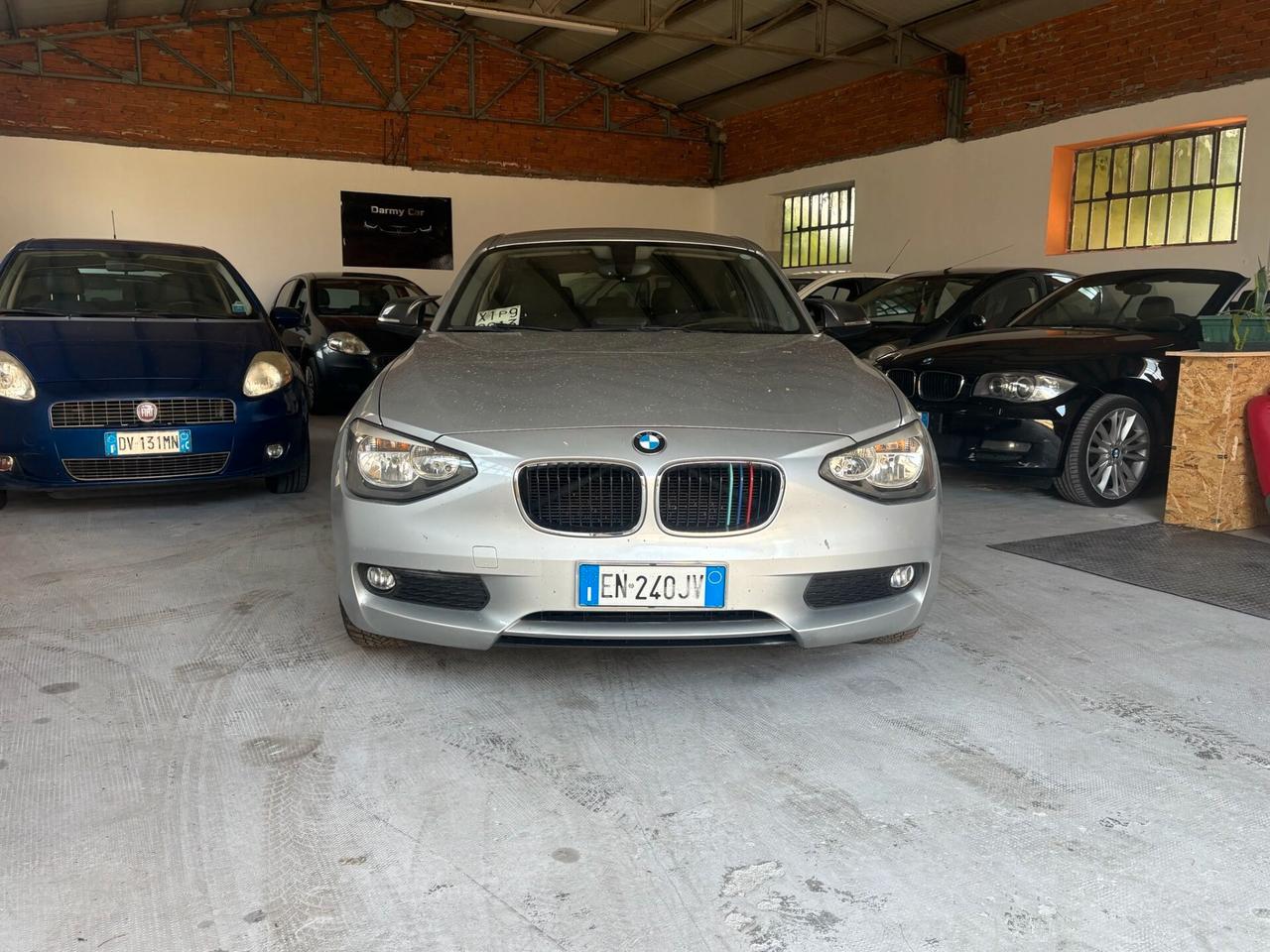 Bmw 116 116d 5p. Urban