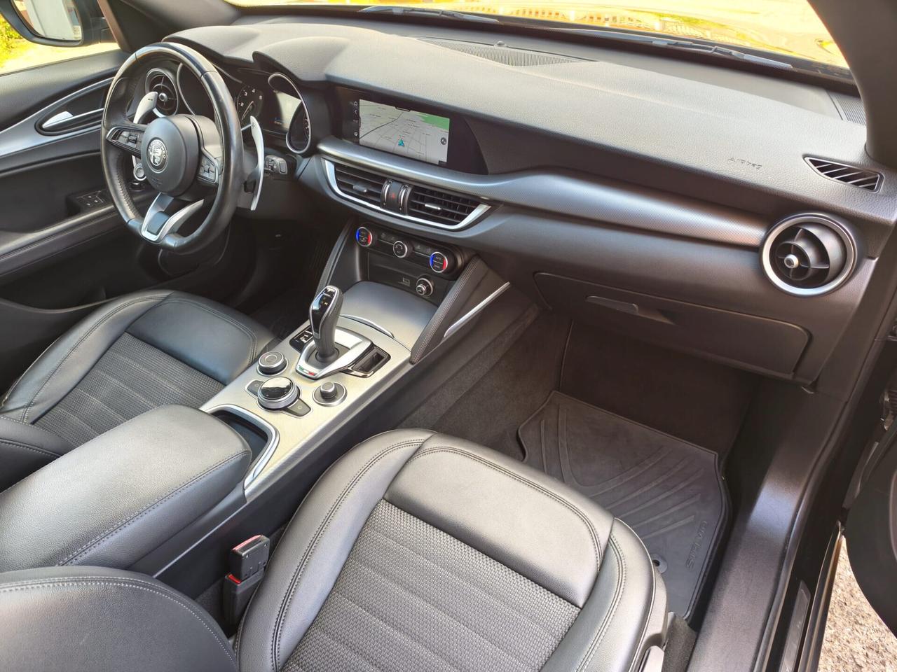 Alfa Romeo Stelvio 2.2 Turbodiesel 160 CV AT8 RWD Sprint