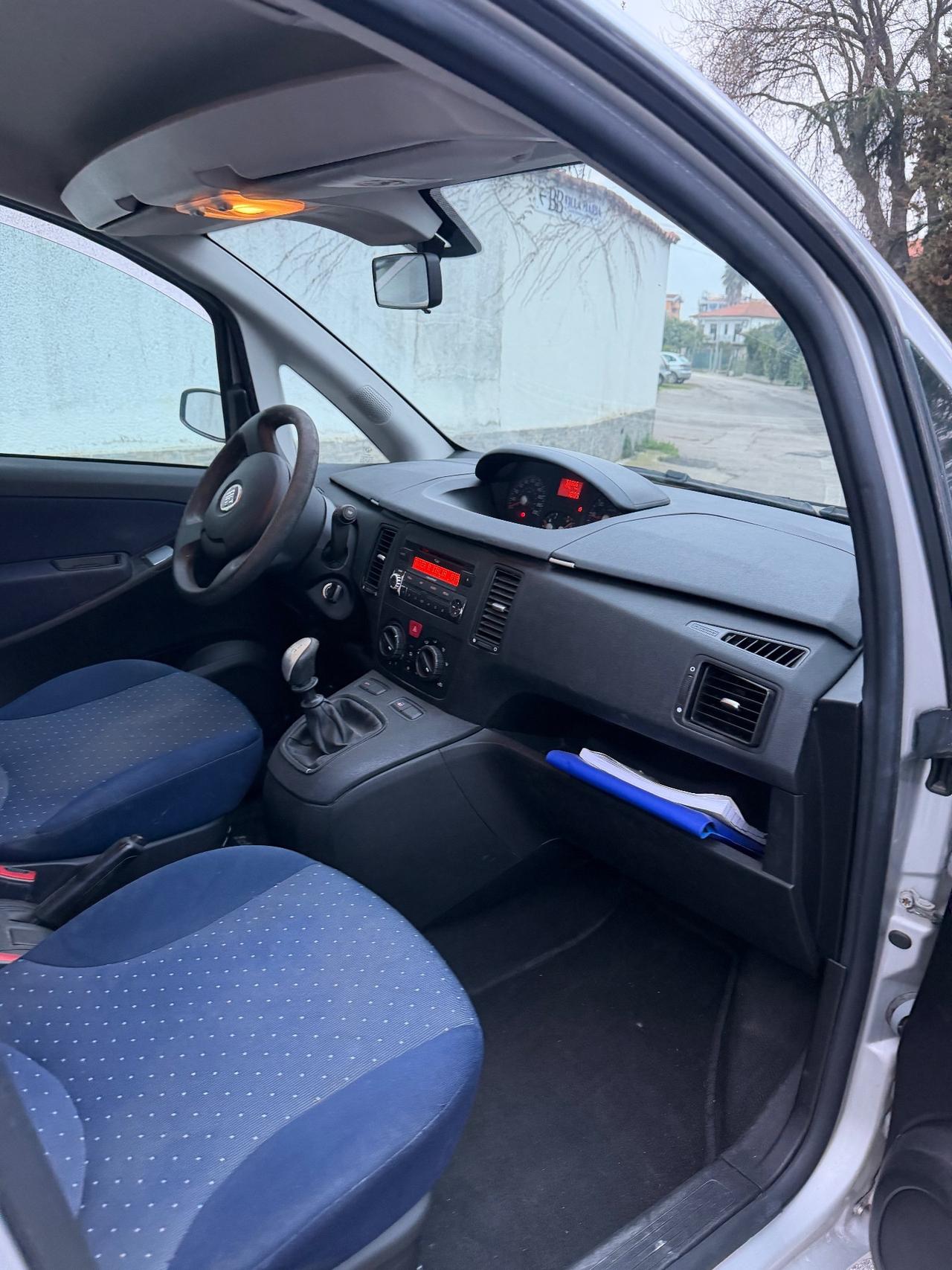 Fiat Idea 1.4 BlackLabel