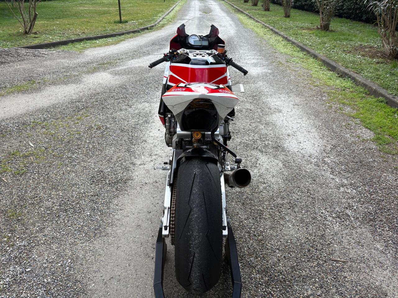 Bimota BB3 con motore/elettronica BMW HP4