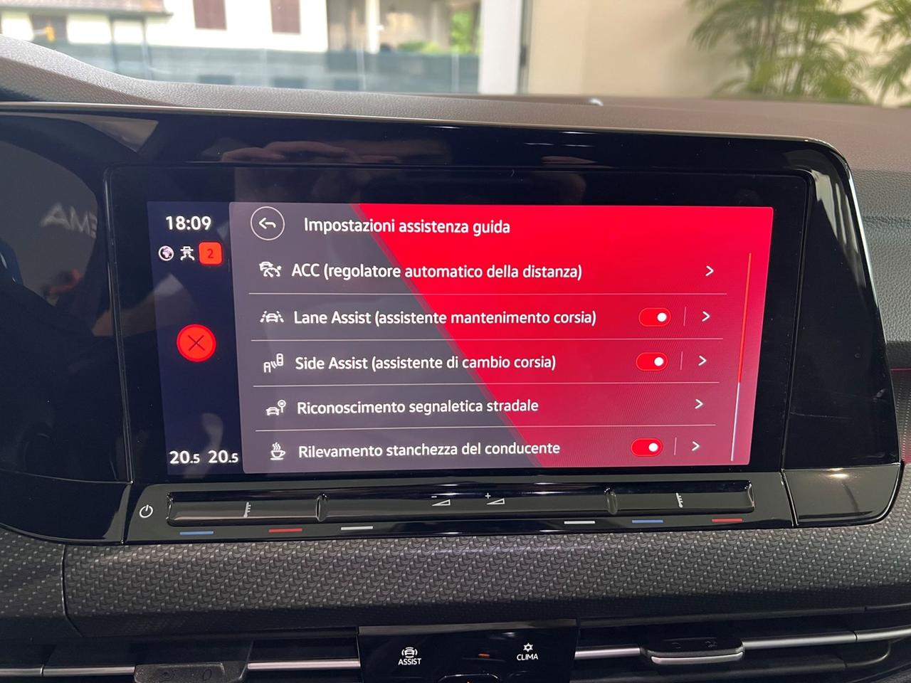 VOLKSWAGEN Golf VIII 2020 1.5 etsi evo R-Line 150cv dsg