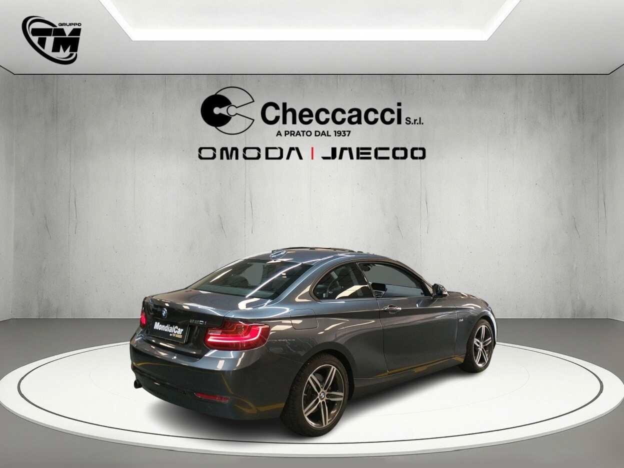BMW 220 i Serie 2 F22 Coupe Sport * 68.000 KM *