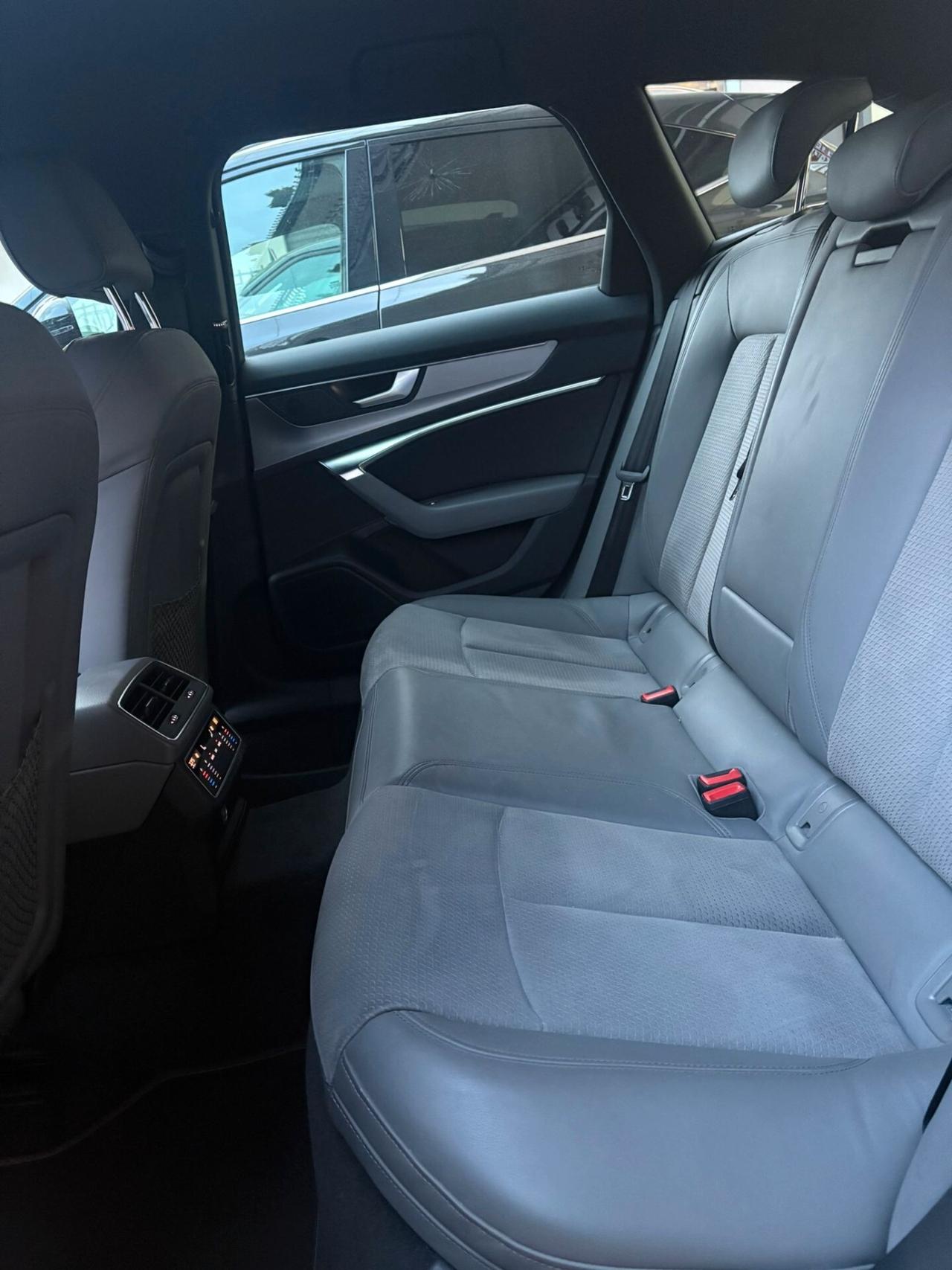 Audi A6 50 2.0 TFSI e quattro ultra S tronic Business Sport