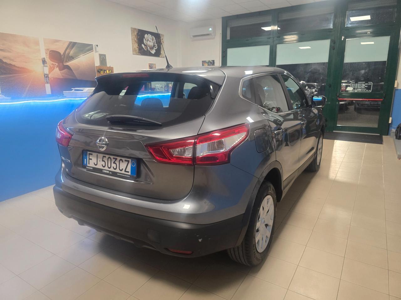 Nissan Qashqai 1.5 dCi Visia