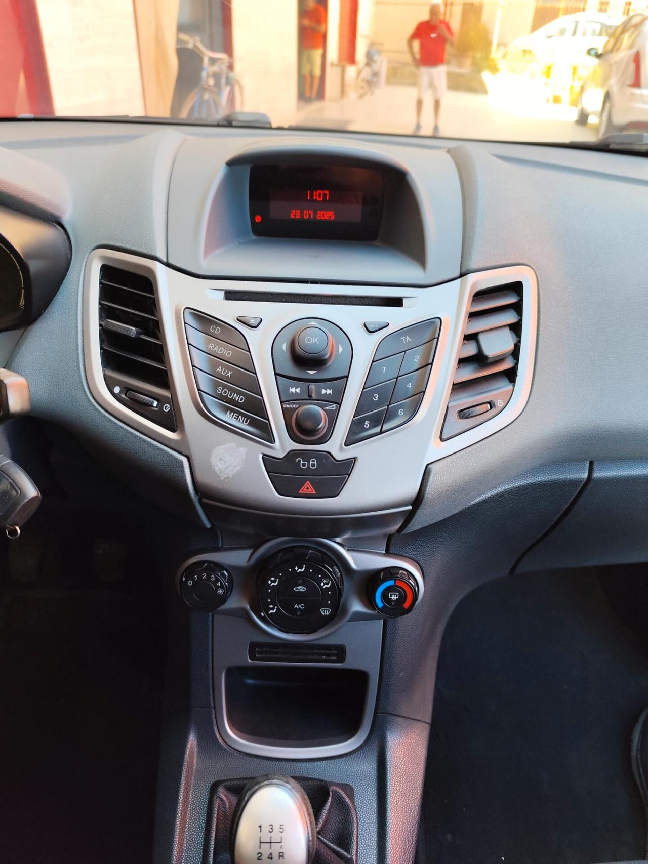 Ford Fiesta 1.4 TDCi 68 cv *NEOPATENTATI*