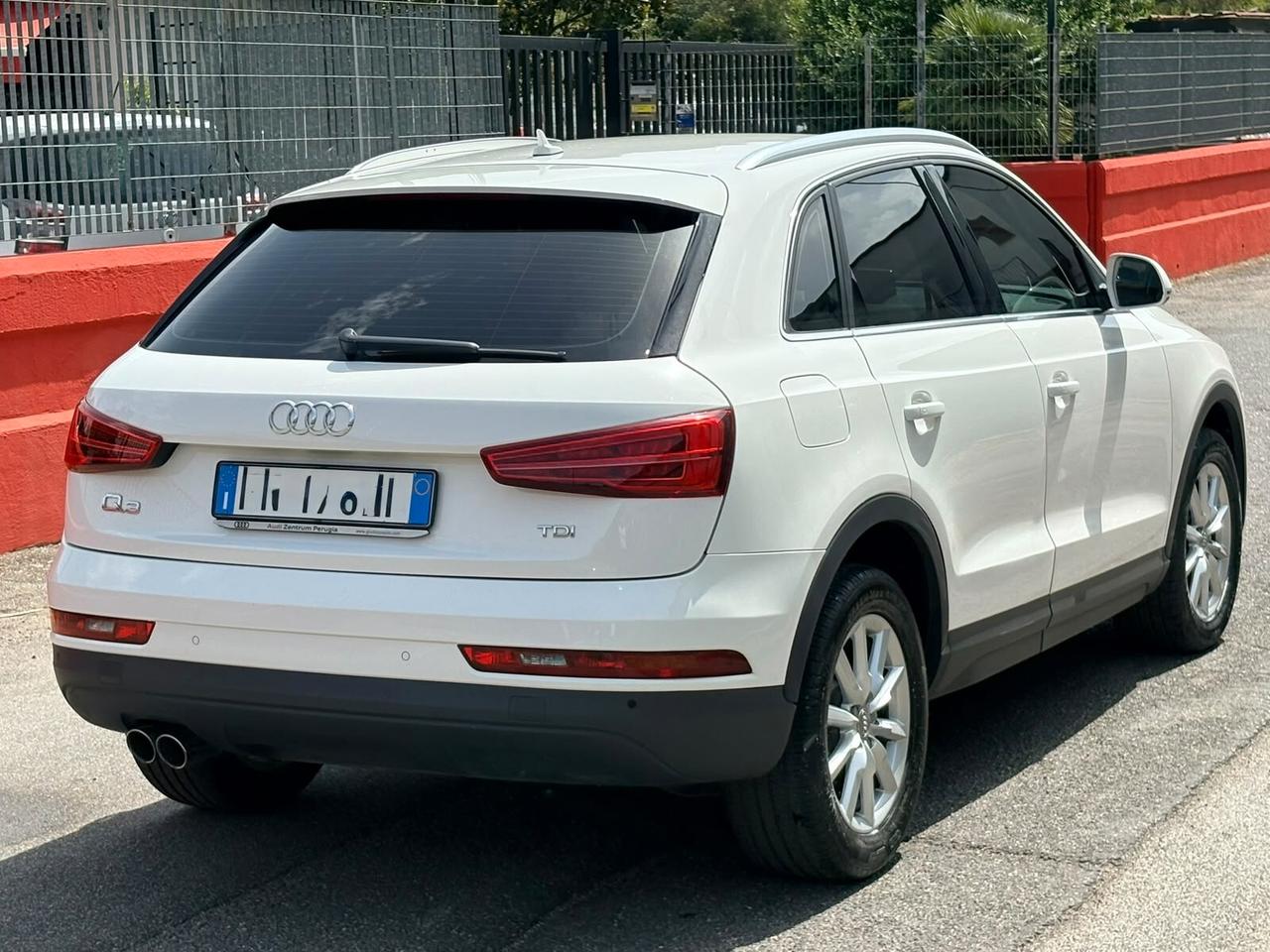 Audi Q3 2.0 TDI 150 CV quattro S tronic line Edition