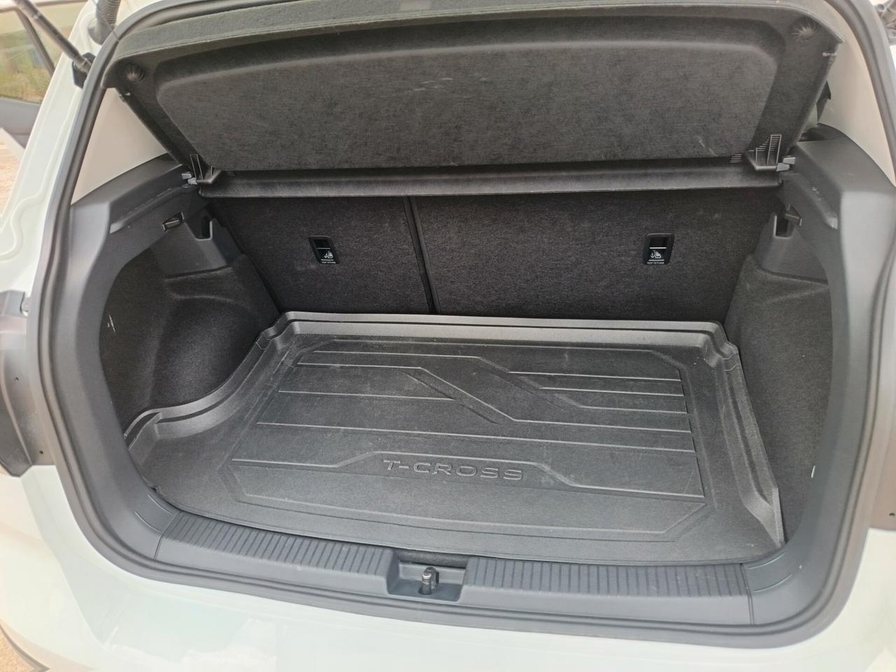Volkswagen T-Cross 1.0 TSI 110 CV Advanced