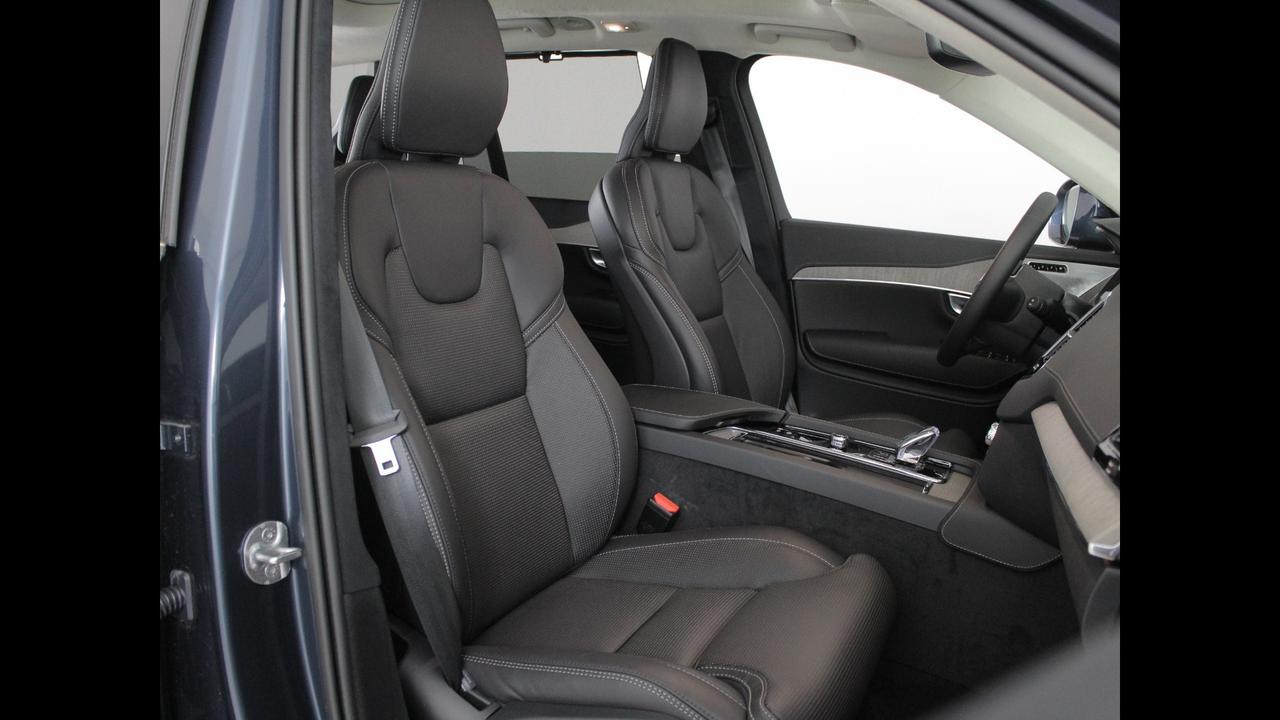 VOLVO N.XC90 Ultra Bright T8 AWD AUT 7P