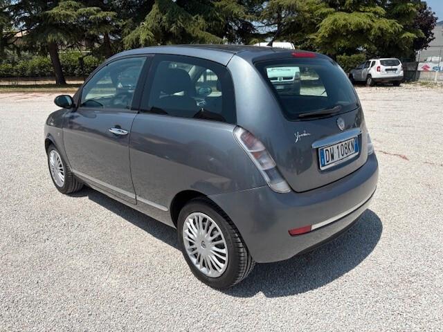 Lancia Ypsilon 1.2 Versus GPL DA 87€/MESE NO ANTICIPO