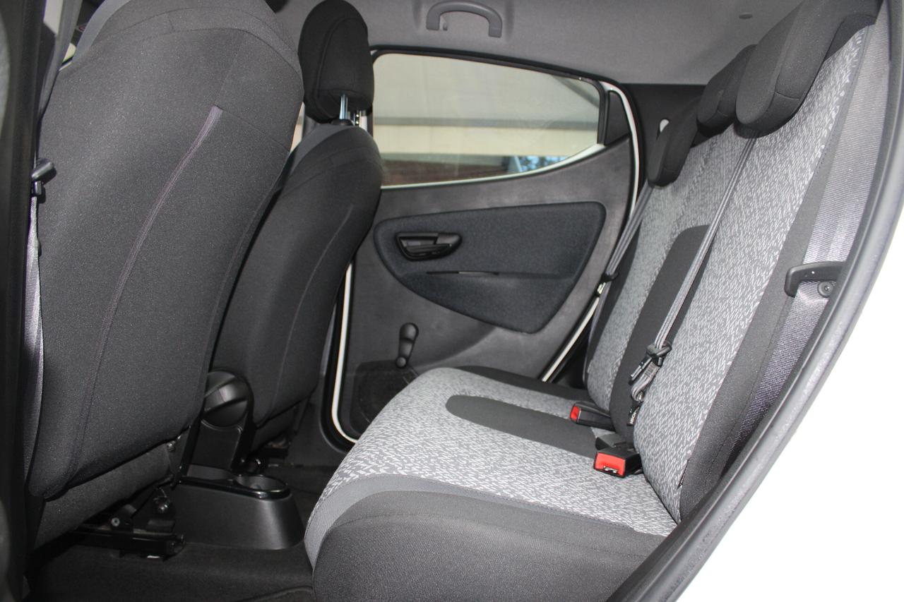 Lancia Ypsilon 1.2 69 CV 5 porte S&S Elefantino Blu