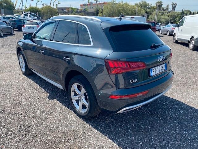 Audi Q5 2.0 TDI quattro S tronic Business Sport
