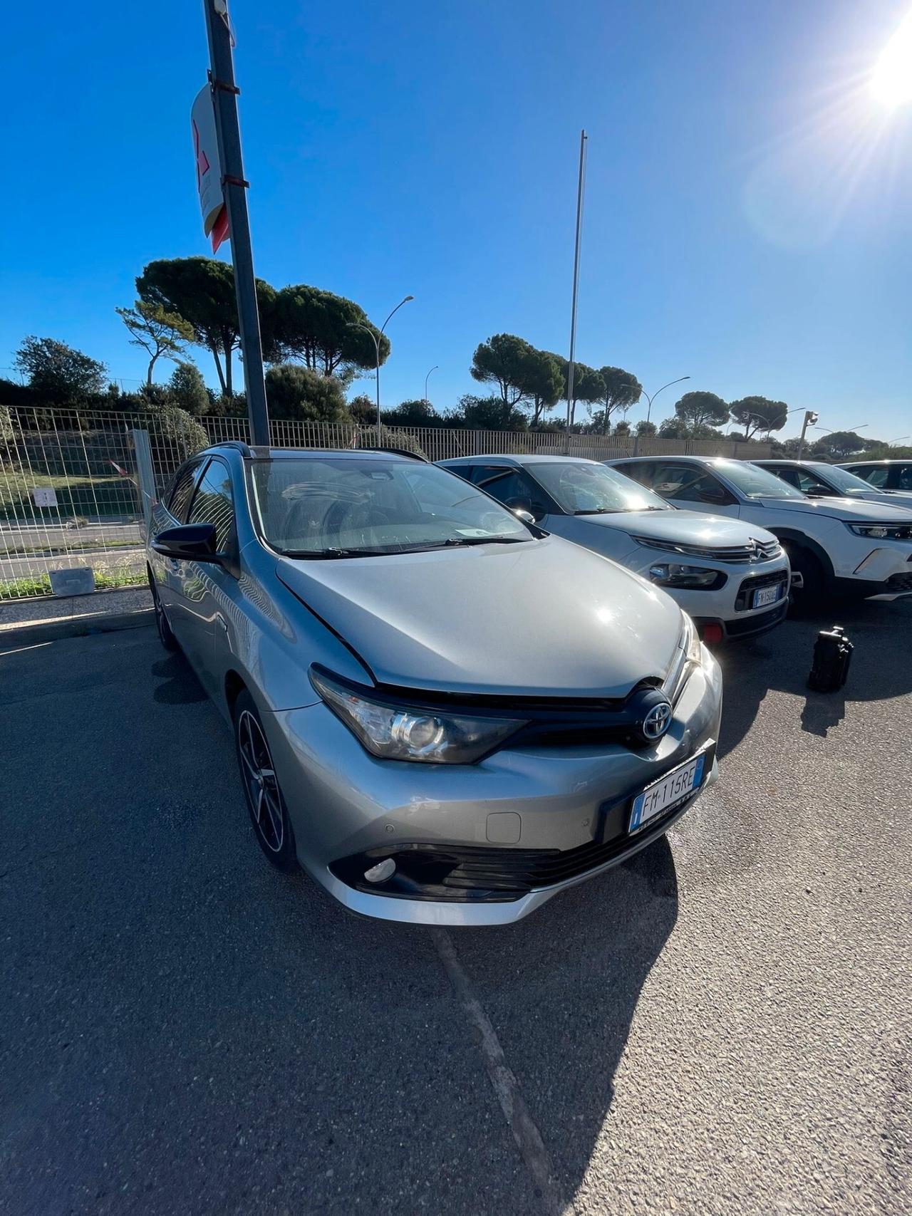 Toyota Auris 1.8 Hybrid Active