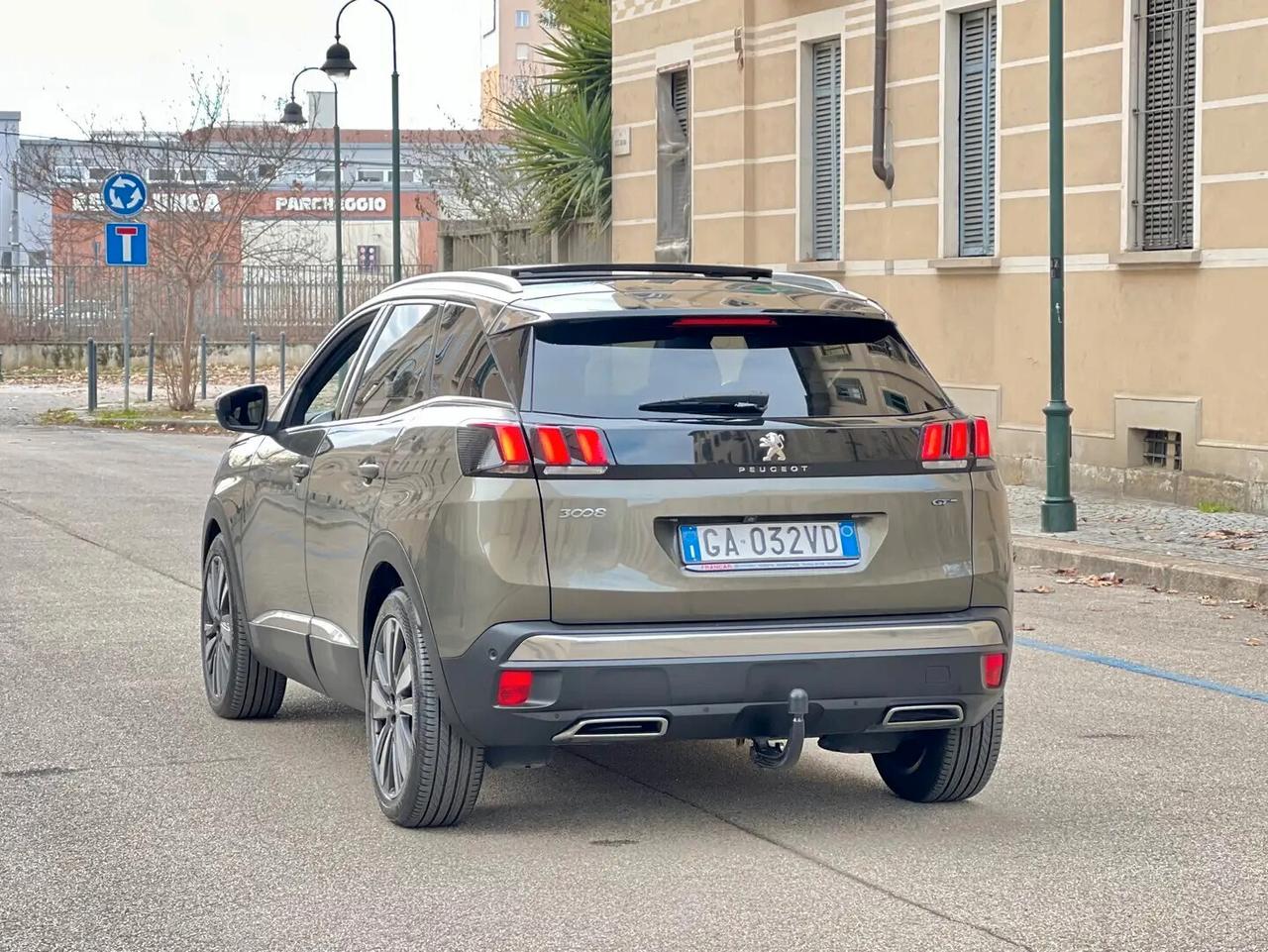 Peugeot 3008 BlueHDi 180 S&S EAT8 GT