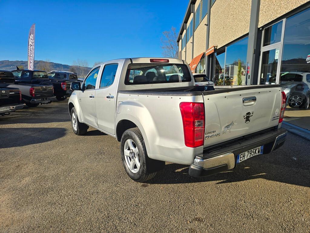 Isuzu D-Max 2.5 TDI 163CV SOLAR 4WD