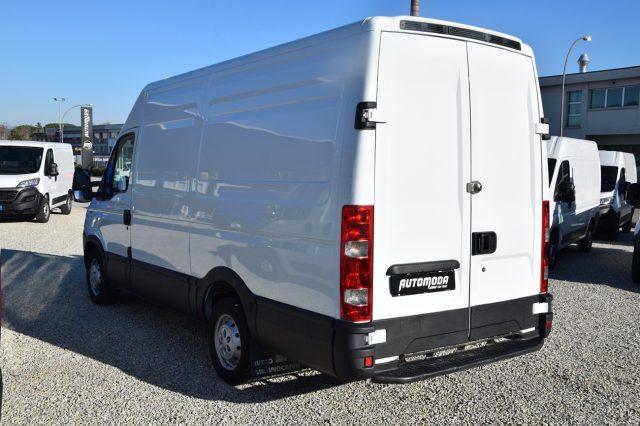 IVECO Daily 35S10 2.3 L2H2 Allestito