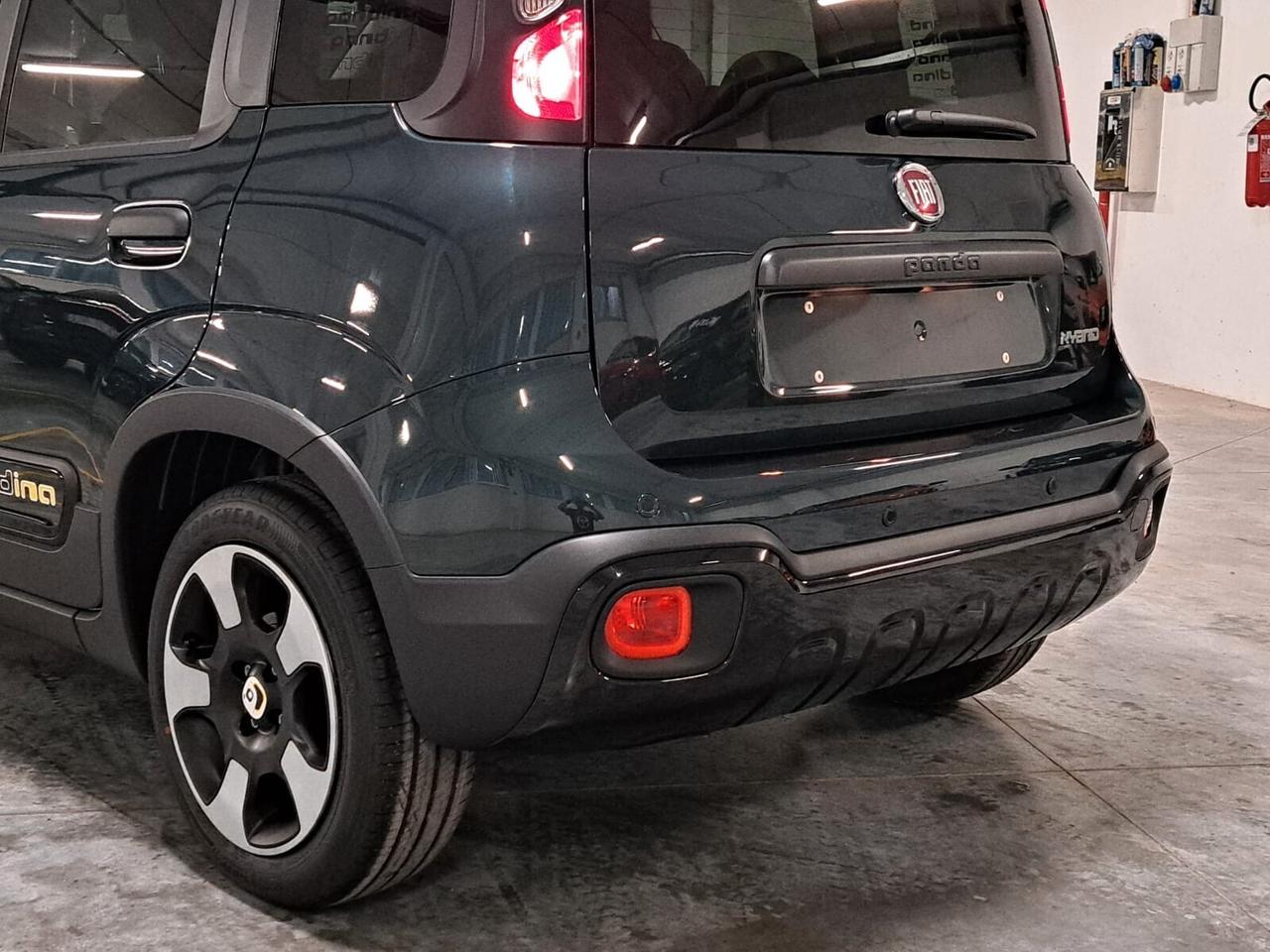Fiat Panda 1000 FireFly Hybrid 70CV Pandina Km. 0
