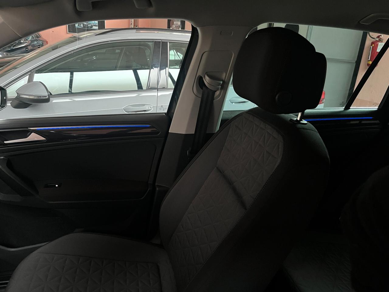 Volkswagen Tiguan 2.0 TDI 150 CV SCR DSG **KM 86811**