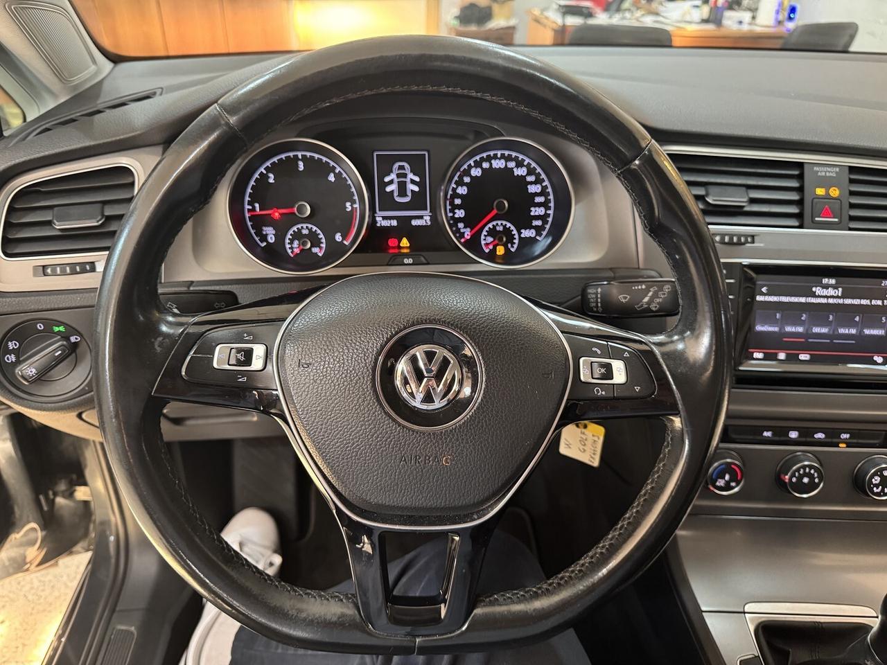 GOLF 7 TDi 1.6 cc. 90 cv.