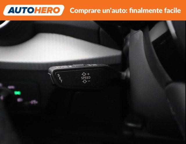 AUDI Q2 35 TFSI Business Advanced