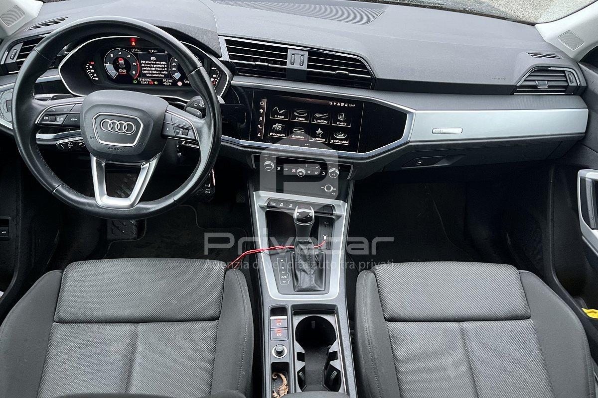 AUDI Q3 SPB 35 TDI S tronic Business Plus