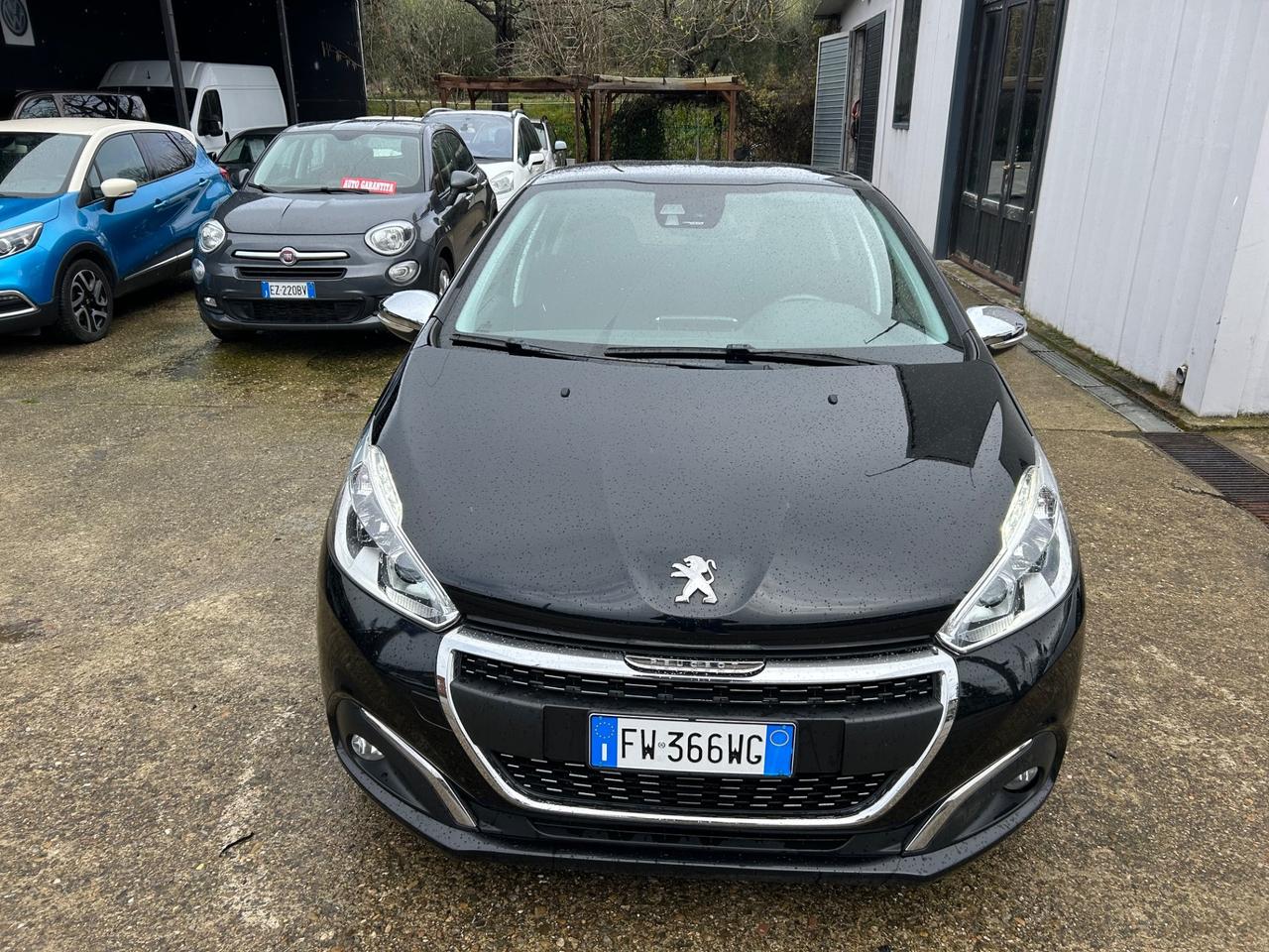 Peugeot 208 BlueHDi 100 S&S 5 porte Signature