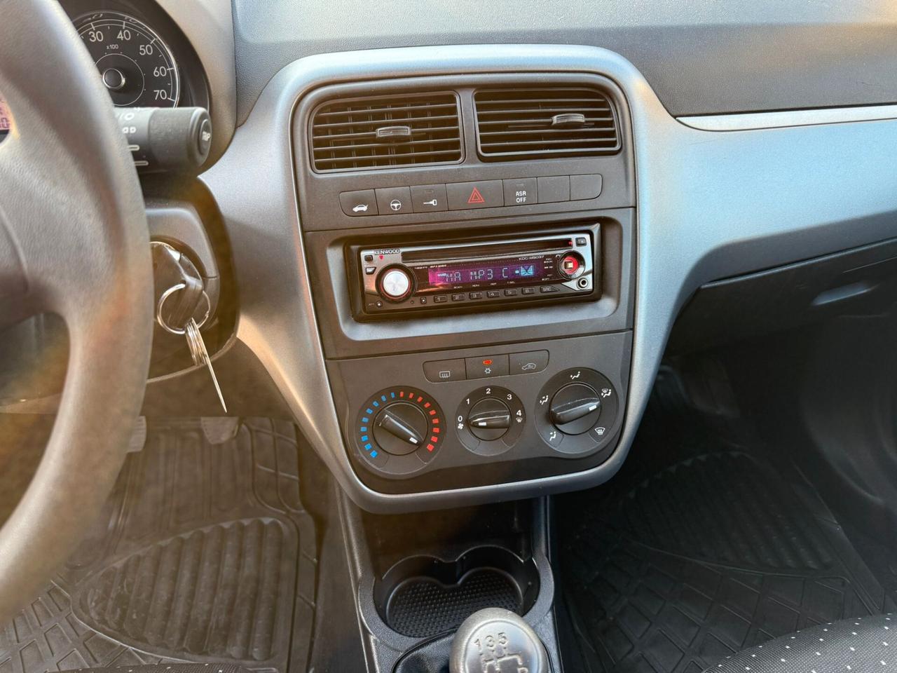 Fiat Grande Punto UNICO-PR. 1.2 65cv 71.000 KM