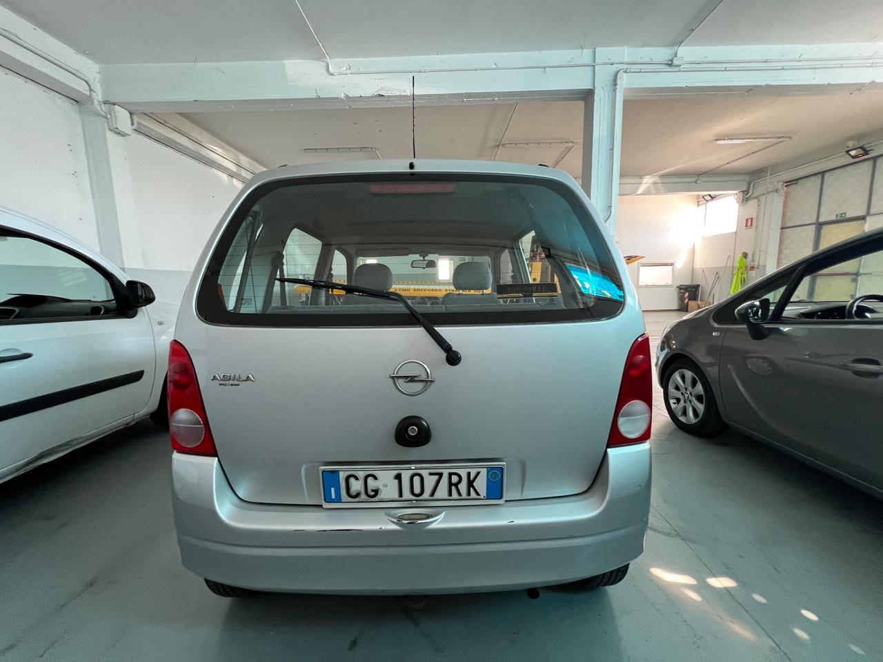 Opel Agila 1.0 12V Comfort